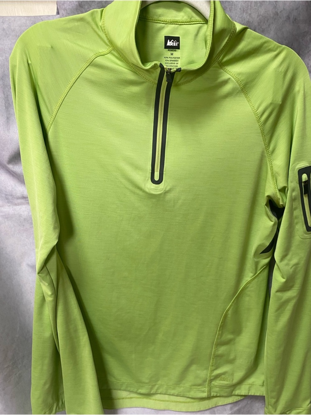 REI Women’s Lime Green 3/4 zip light weight jacket. Medium